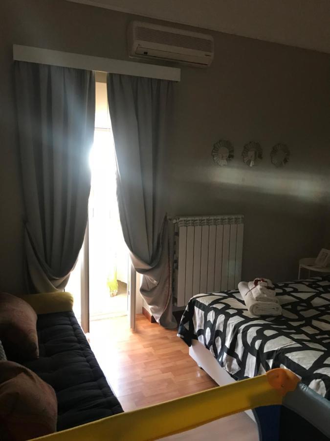 Ferienwohnung Calefati House Possibilita Self Check In Dopo Le 22 Bari Exterior foto