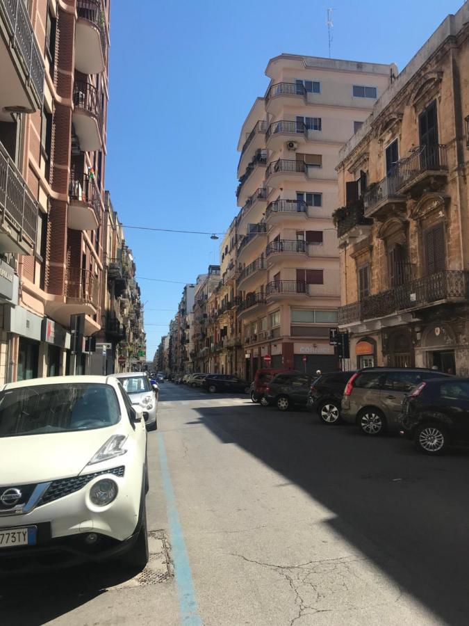 Ferienwohnung Calefati House Possibilita Self Check In Dopo Le 22 Bari Exterior foto